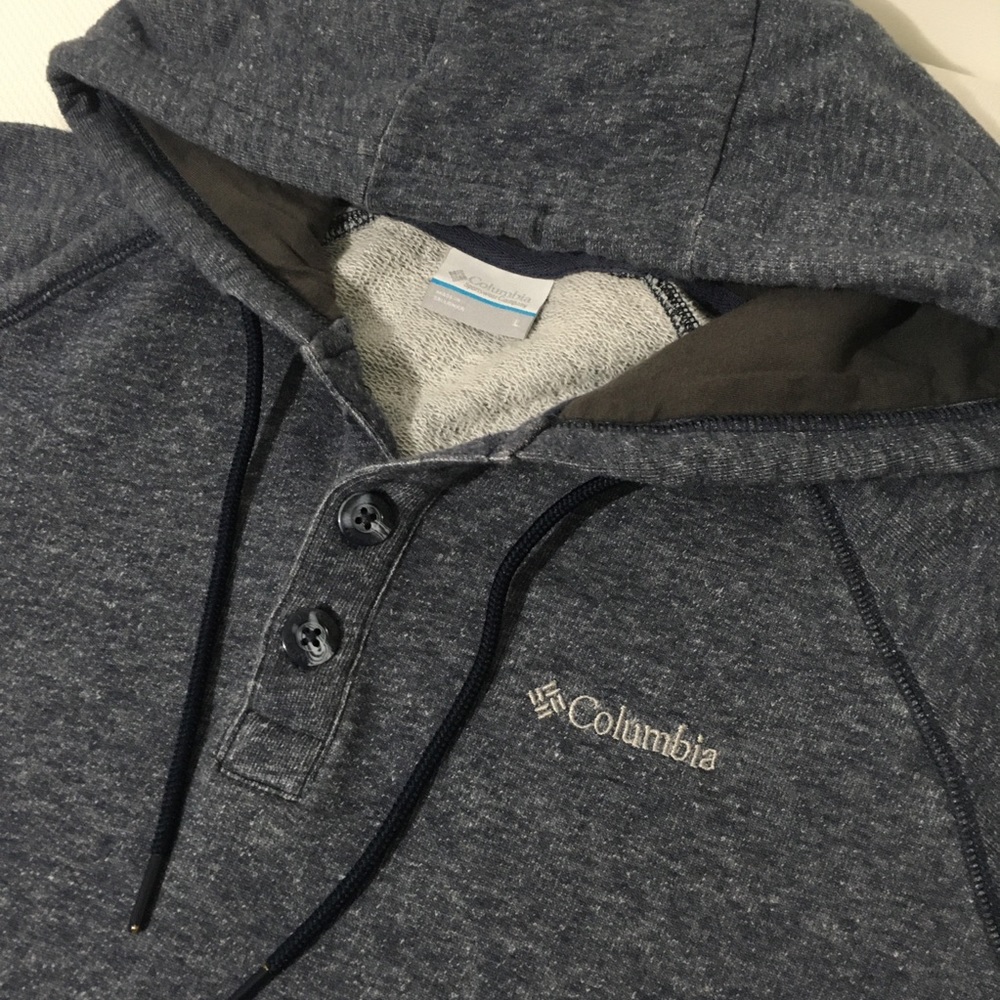 **SOLD!!!**Columbia Hoodie - Picture 1 of 5